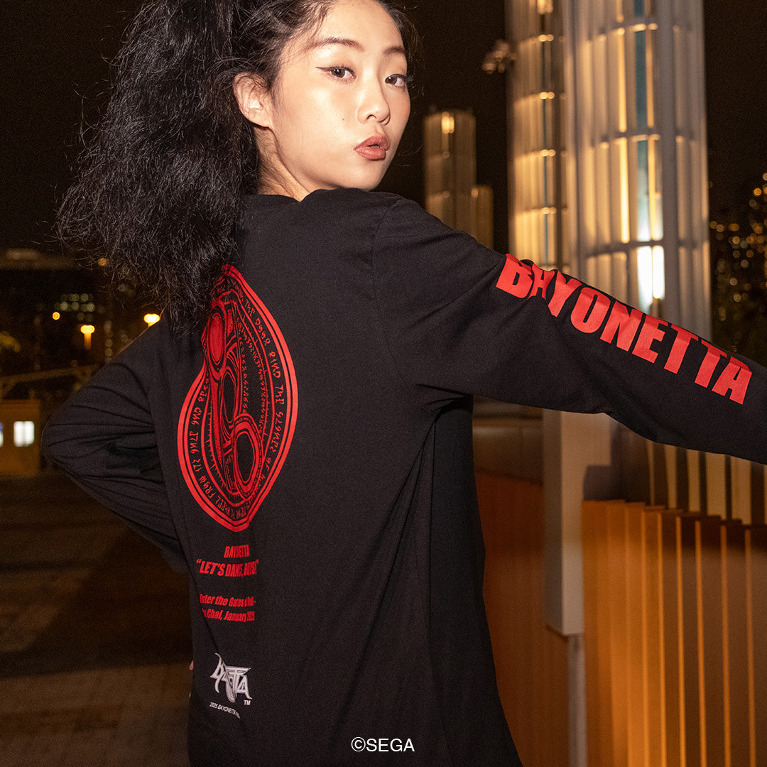 ベヨネッタ The Gates of Hell 香港出店記念 ロングTシャツ