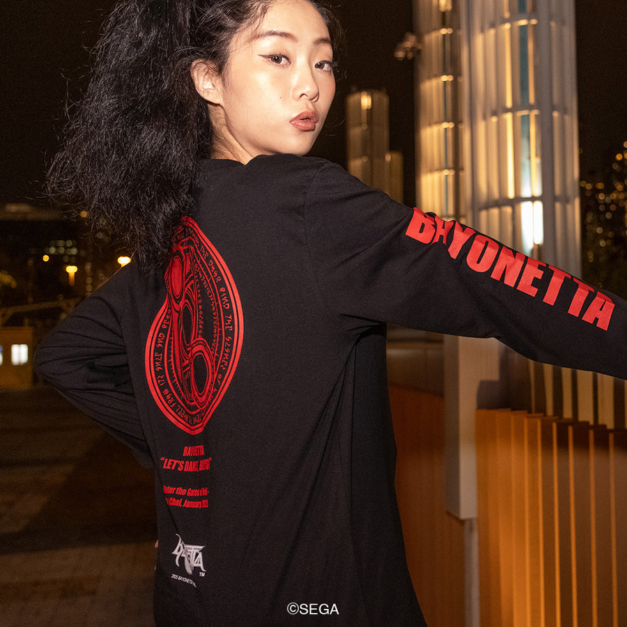 ベヨネッタ The Gates of Hell 香港出店記念 ロングTシャツ