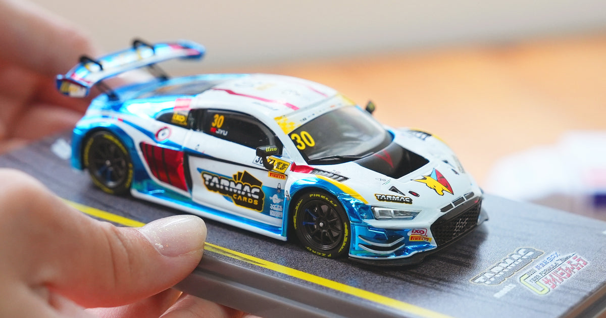 アスラーダ×アウディR8 1/43スケール マカオレースバージョン